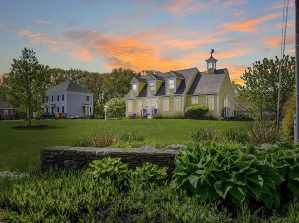 7 Old County Rd, Salisbury, MA 01952