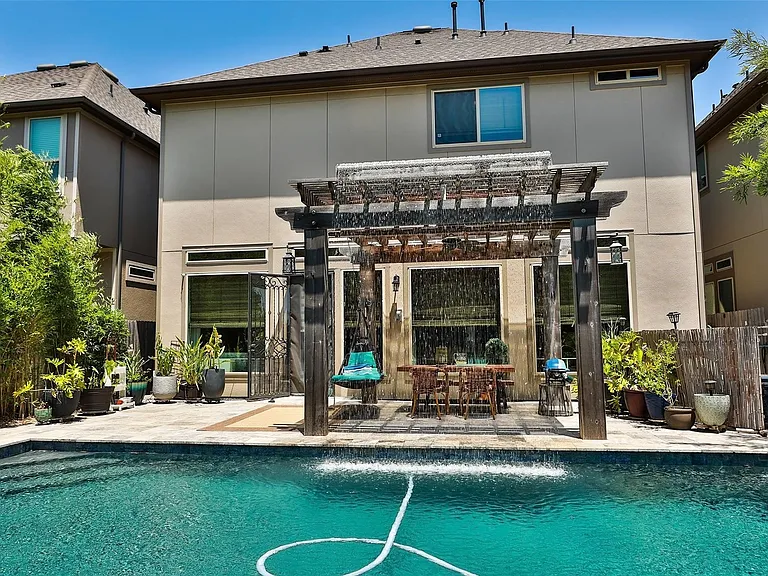 13342 Stoneleigh Terrace Dr — Photo 36