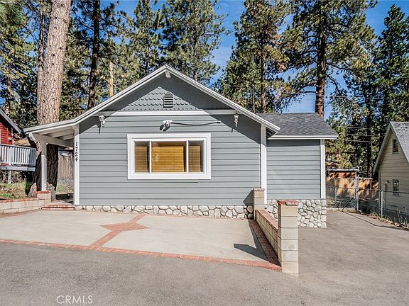 3rd image of 1724 Thrush Rd