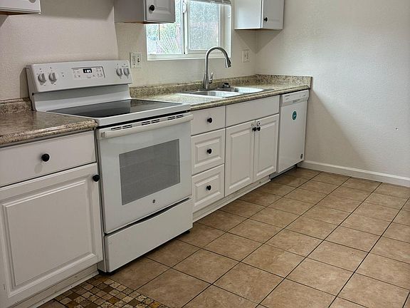 2nd image of 12614 Julian Ave Unit A