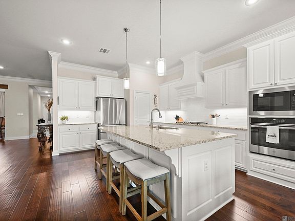 2nd image of 36436 Belle Savanne Ave