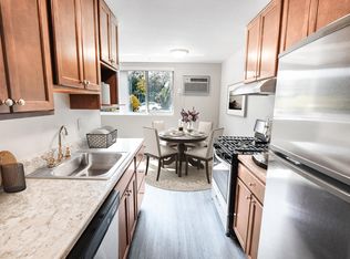Quarry Place, Minneapolis, MN 55418