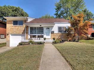 5476 Green Acres Ct, Cincinnati, OH 45248