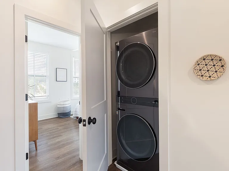 1210 Zebrawood Ct SE — Photo 23