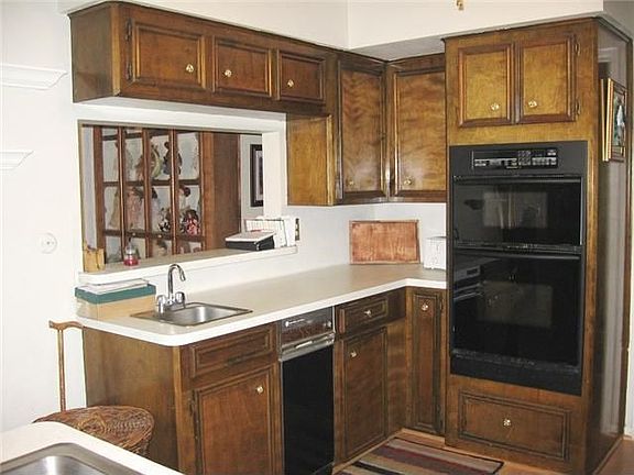 4th image of 14124 Misty Meadow Ln