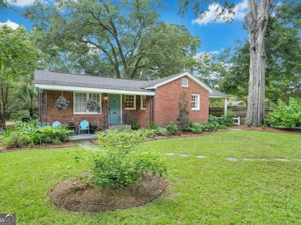 713 E 55th St, Savannah, GA 31405