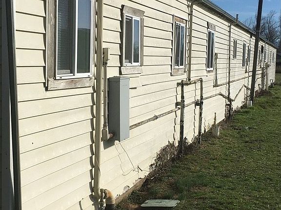 2nd image of 23475 Highway 99 E #8