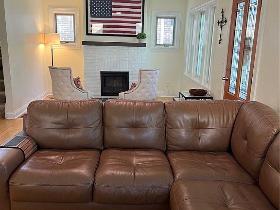 4th image of 322 Orchard Dr