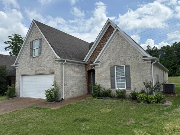 9275 Windy Meadow Ln, Cordova, TN 38016