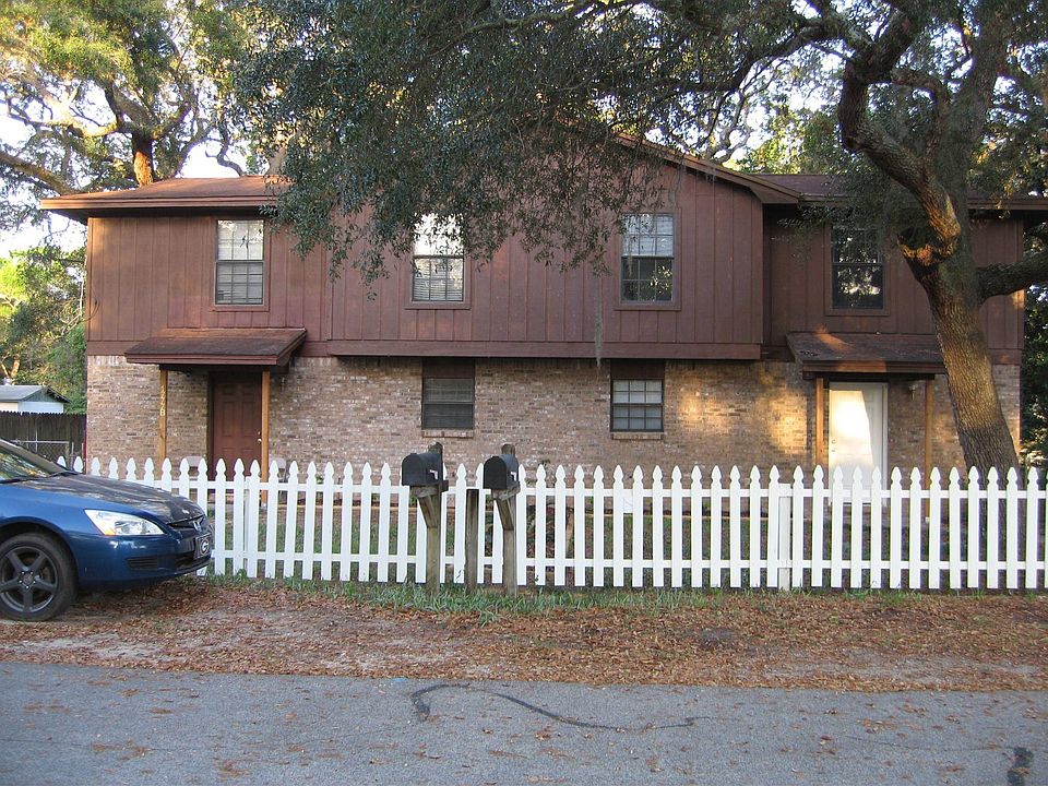 Street view, 1777A is on the right.