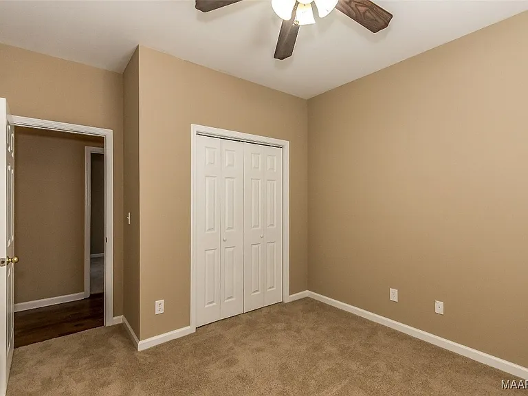 9625 Helmsley Cir — Photo 31