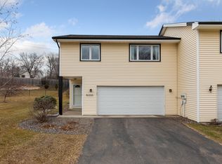 4056 Glacier Ln N, Plymouth, MN 55446