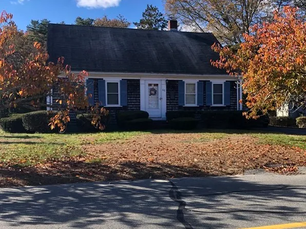 45 Acushnet Rd, Mattapoisett, MA 02739