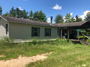 1063 County Road 3102, Call, TX 75933