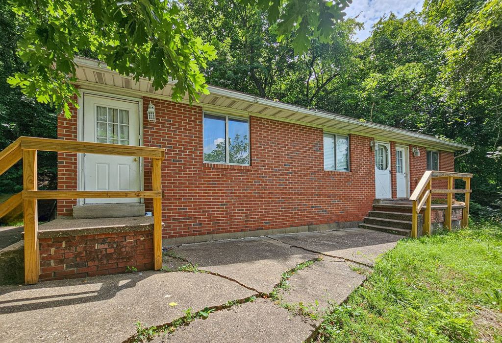 Real estate listing image