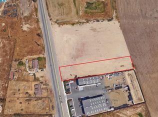 3200 S K St, Tulare, CA 93274