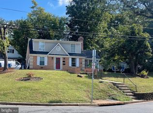 230 Cabbel Dr, Manassas Park, VA 20111