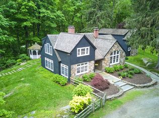 99 Cross Hwy, Redding, CT 06896
