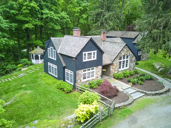 99 Cross Highway, Redding, CT 06896