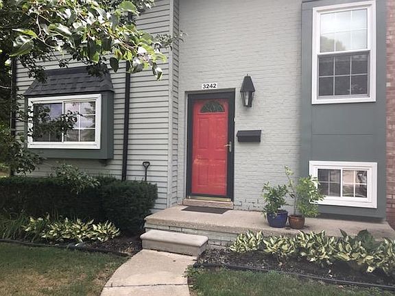 5th image of 3242 Bolgos Cir