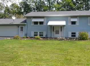 160 S Colonial Dr, Cortland, OH 44410
