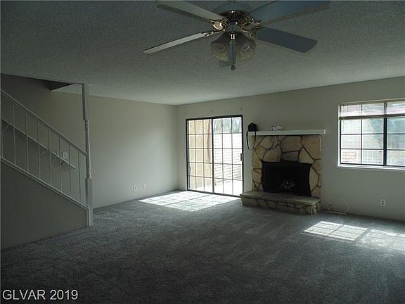 3rd image of 3251 Dawnflower St
