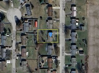 3335 N Quail Dr, Madison, IN 47250
