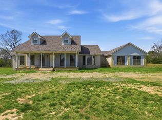 288 R G Davis Rd, Romance, AR 72136