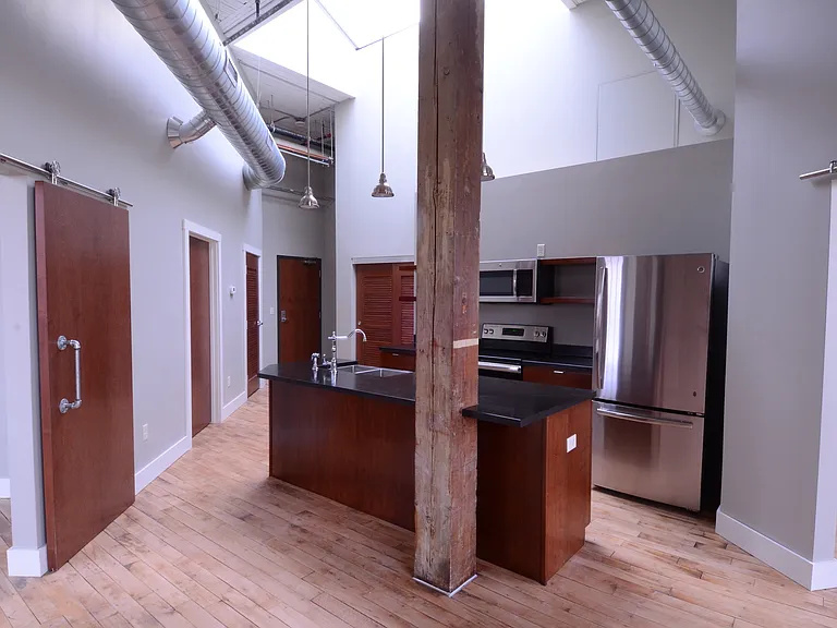 Cooperage 214 — Photo 30