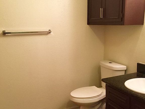 2nd image of 129 Coers Dr APT 4