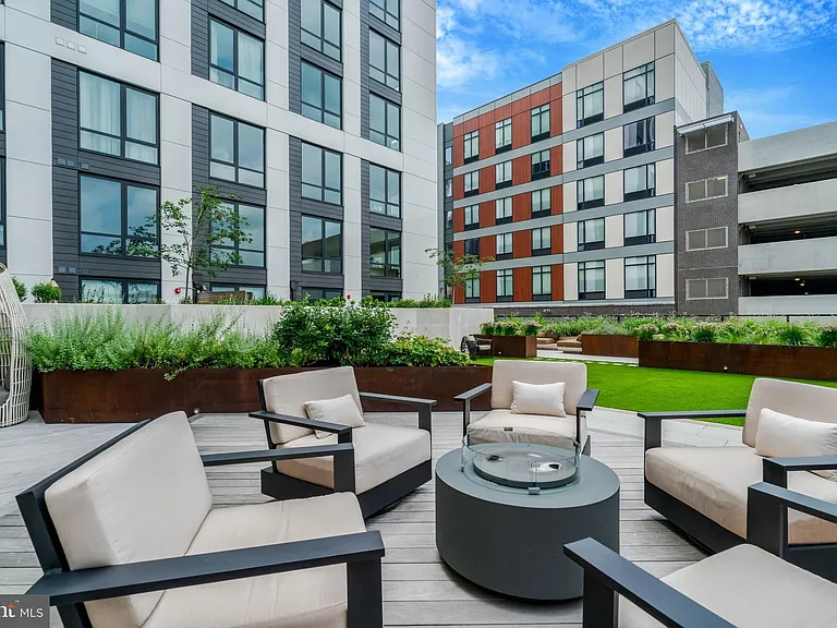 255 W Falls Station Blvd #510 — Photo 36