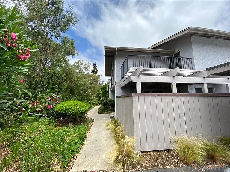 4354 Vision Dr — Photo 1
