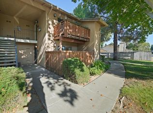 504 Arcadia Dr, Vacaville, CA 95687