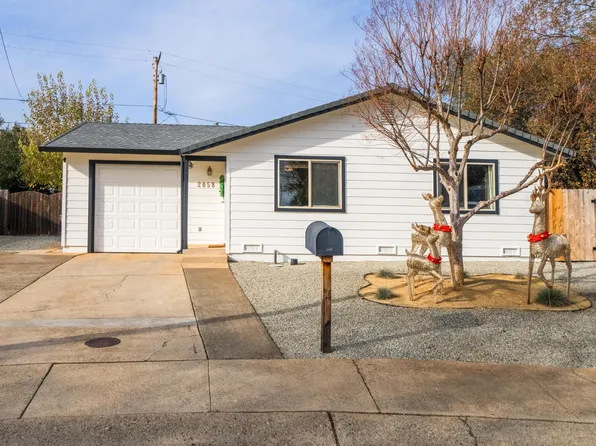2058 Deimos Ct, Redding, CA 96002