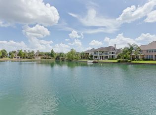 6 Saint Christopher Ct, Sugar Land, TX 77479