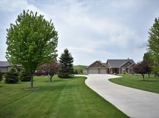 N4384 Kettleview Rd, Plymouth, WI 53073