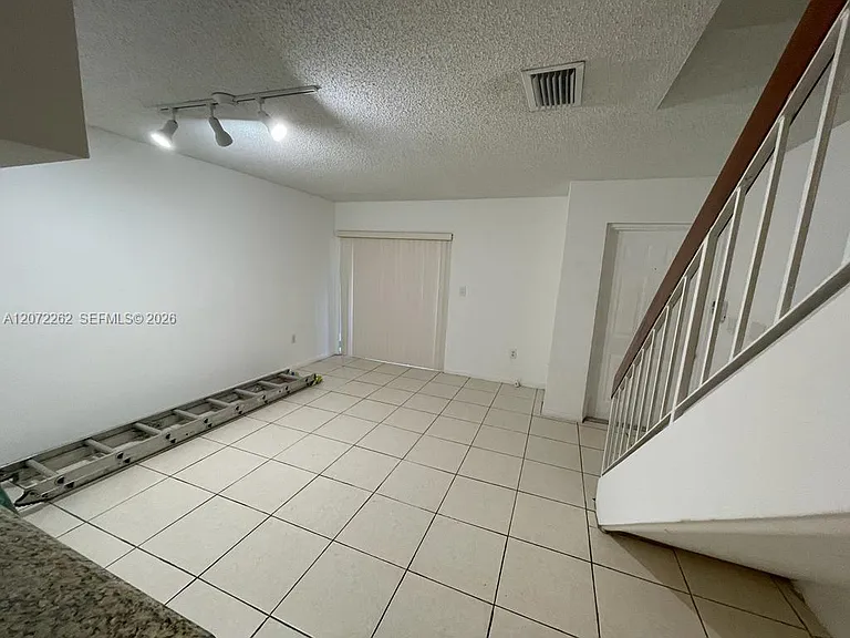 17515 NW 67th Ct #E-22 — Photo 10