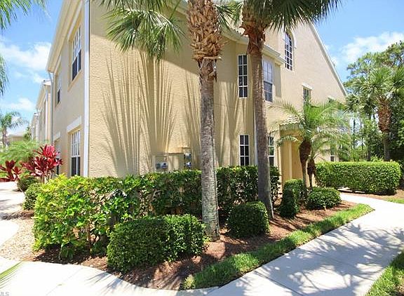 2nd image of 20071 Seagrove St Unit 1004