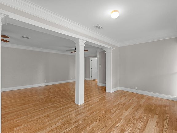 5th image of 920 Beachview Dr