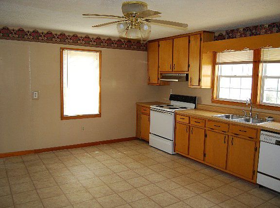 Main Level Kitchen