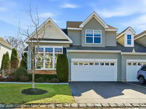 83 Pacific Dunes Court #83, Medford, NY 11763