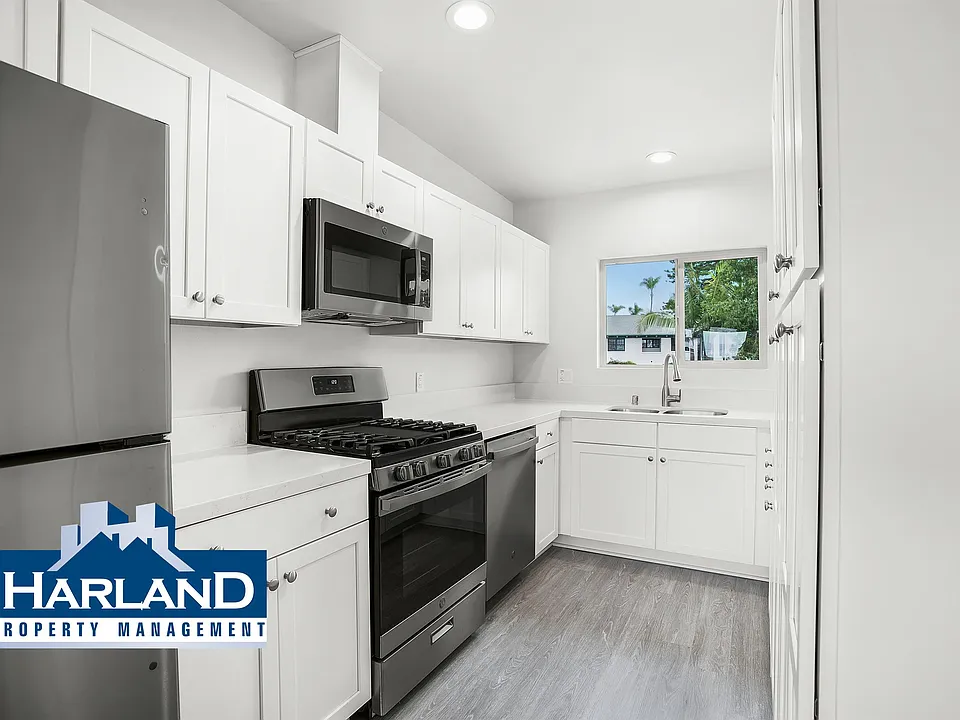 1012 A Ave #1016B