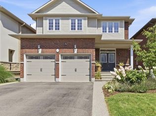 401 Valridge Dr, Hamilton, ON L9G 0B2