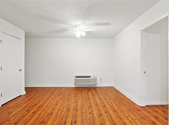 4th image of 750 Louisiana Ave APT D