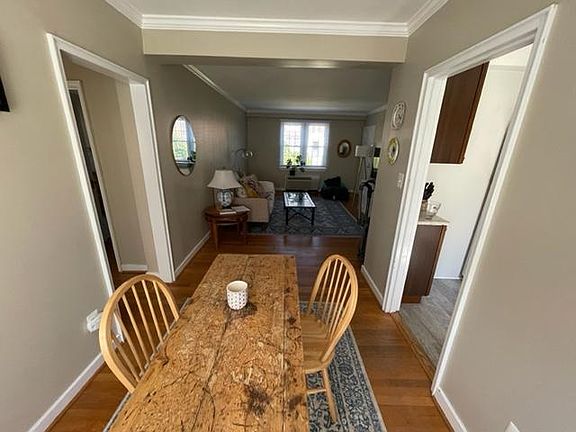 5th image of 19 Auburn Ct