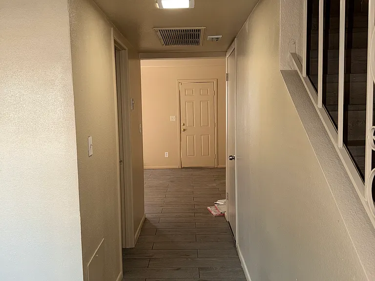 7126 N 19th Ave #218 — Photo 14