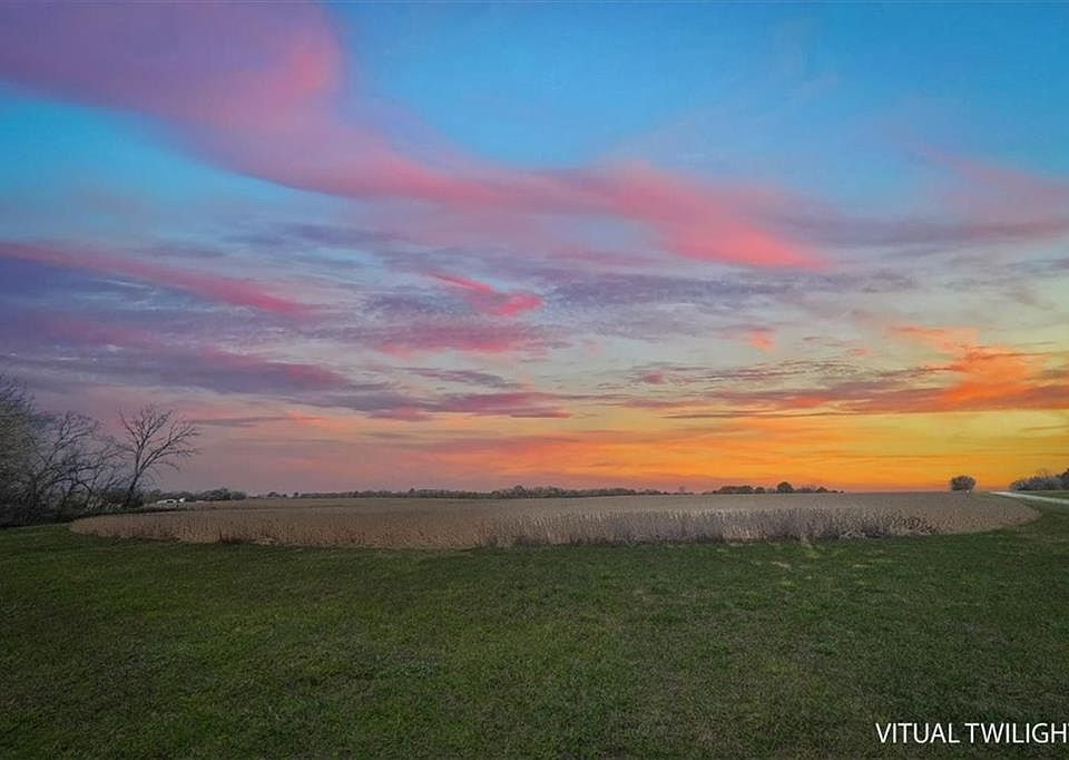 1st image of TRACT 3 S Pryor Rd