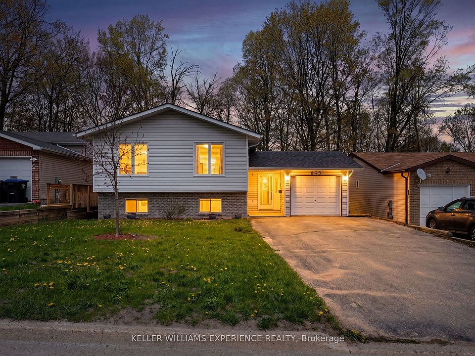 1st image of 645 Bayview Dr