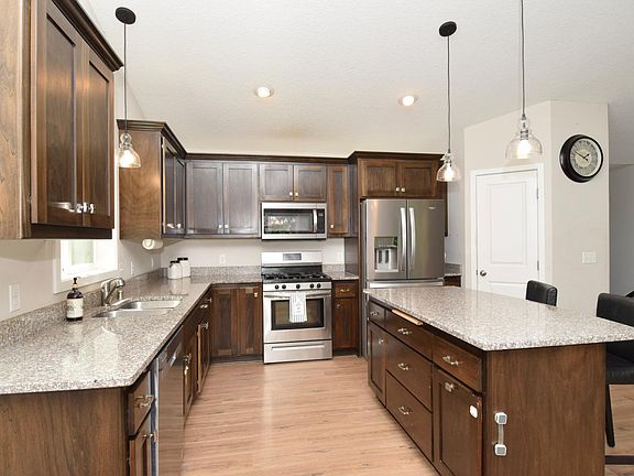 3rd image of 24343 Crocus St NW