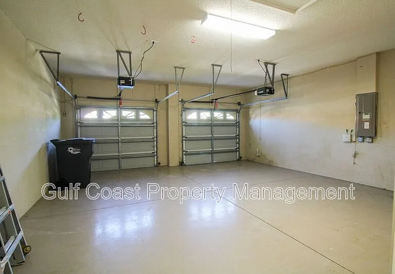 6343 Rookery Cir — Photo 32